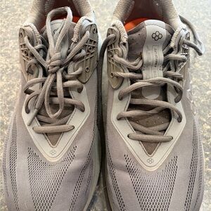 Men's Gray Athletic Shoes